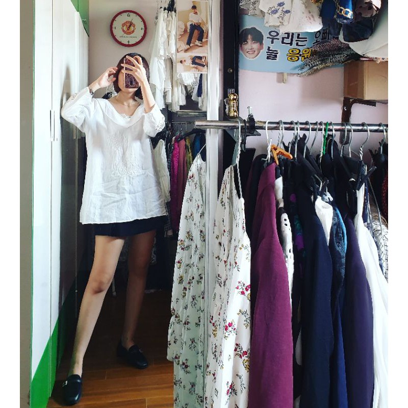 2hand- Áo linen hoa thêu