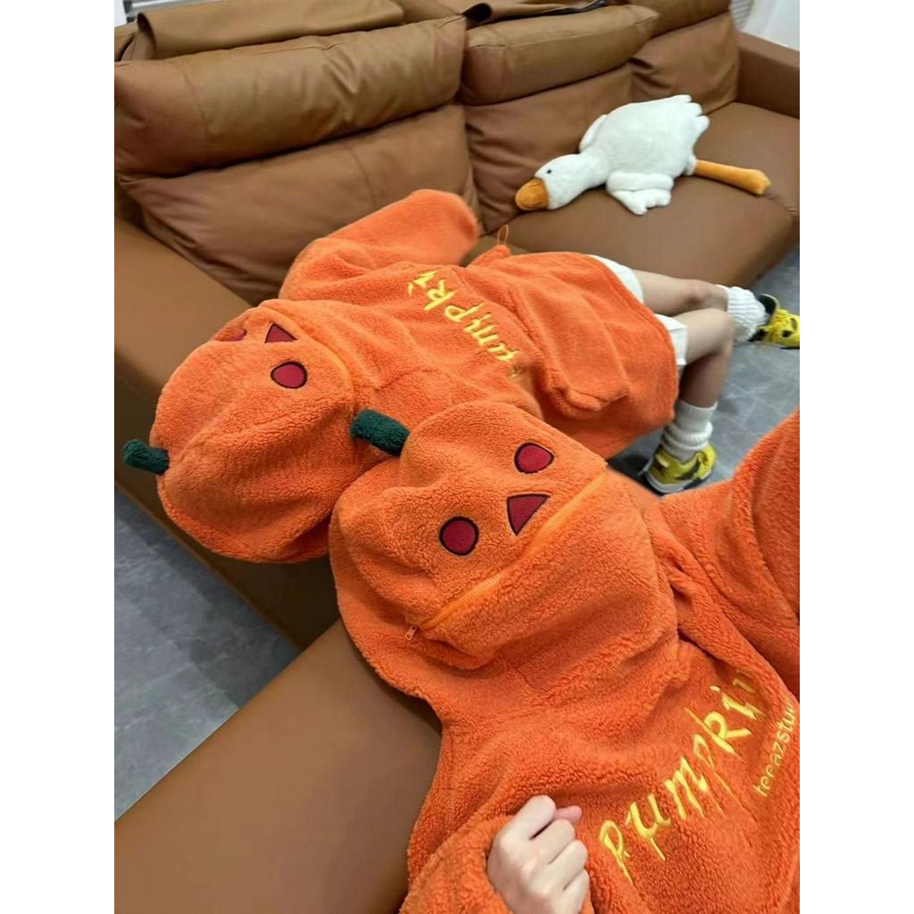 Dễ thương 2023 mùa thu đông làm hài hước Halloween bí ngô đầu cừu lông cừu áo khoác lông cừu dày lỏng lẻo áo vệ sinh nữ trùm đầu thủy triều