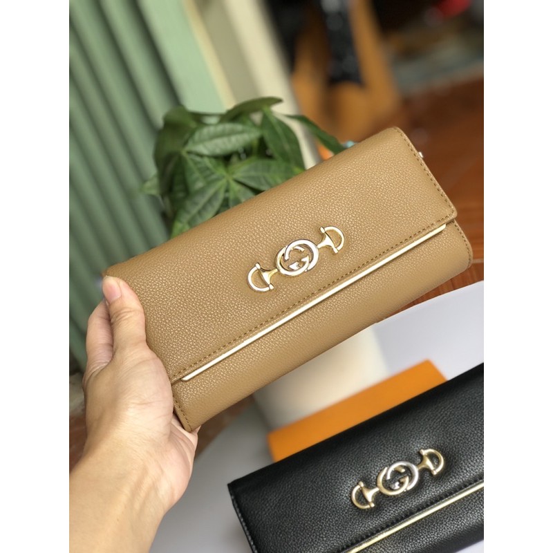 (Thanh Lí) Ví cầm tay CD kèm dây đeo chéo