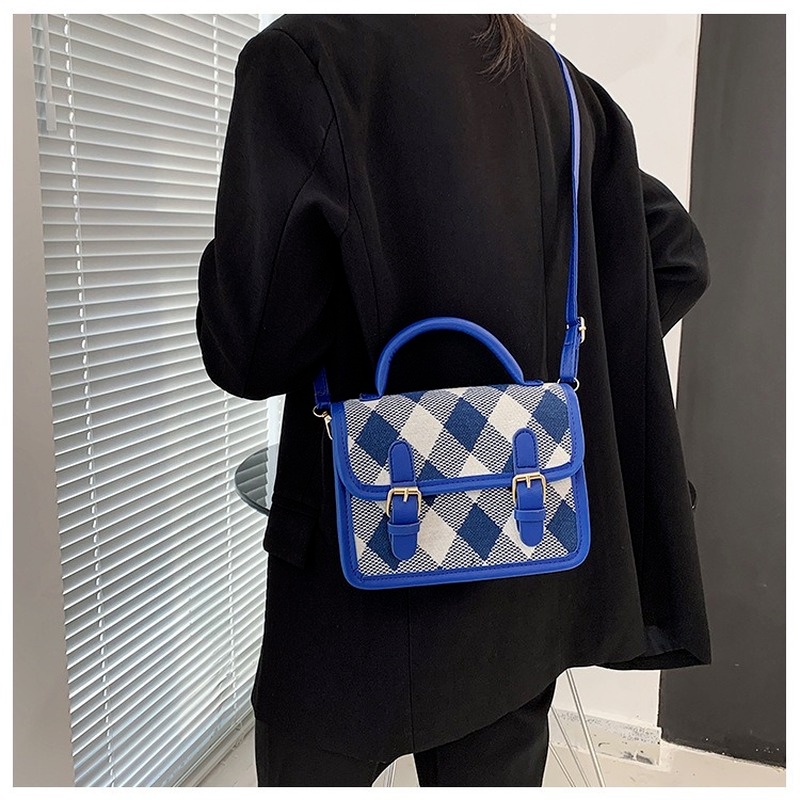 Túi Đeo Chéo Hình Vuông Nhỏ Mẫu Mới 2022 NB00361