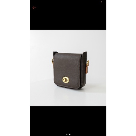 Thanh lý túi của Lanao