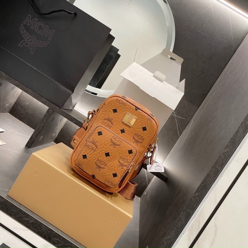 Túi đeo chéo MCM cao cấp 2021 full box có sẵn