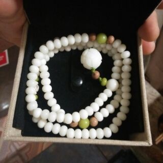 Bồ đề ngọc bích