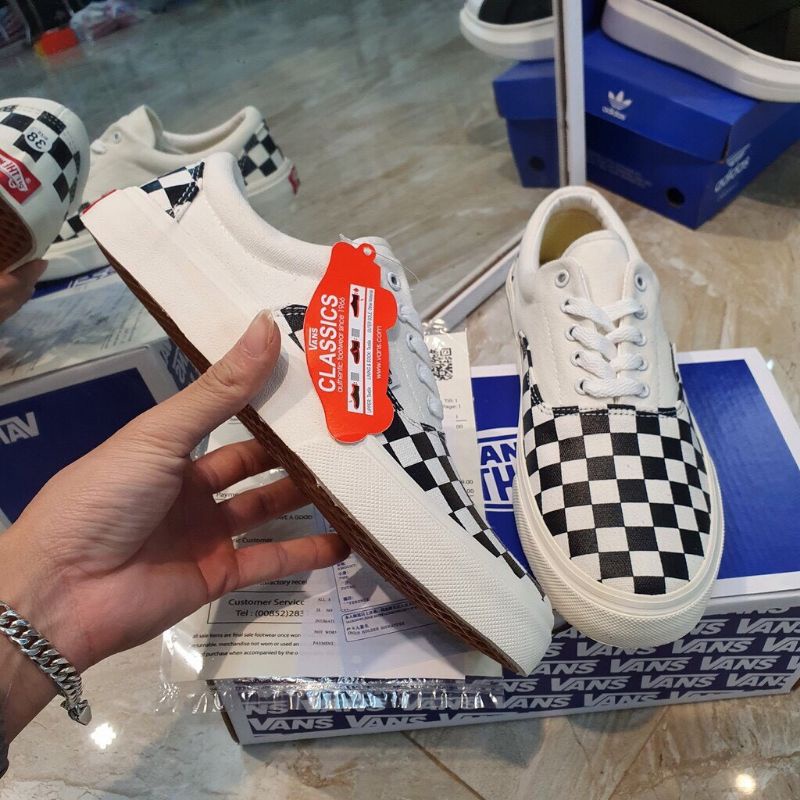 Giày thể thao VANS classsics dây buộc caro