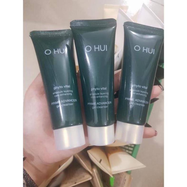 - Sữa rửa mặt ohui prime xanh tách set