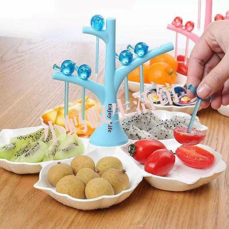 KHAY ĐỰNG QUẢ HÌNH CÂY KÈM QUE XIÊN CỰC ĐẸP VÀ TIỆN DỤNG