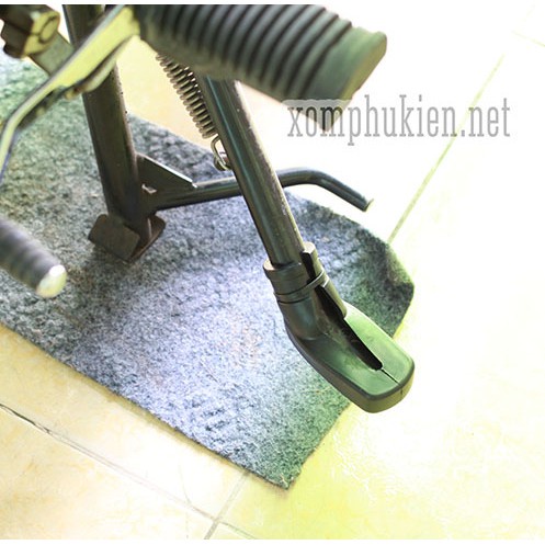 Bọc chân chống xe máy chống trầy xước nền nhà,bảo vệ chân