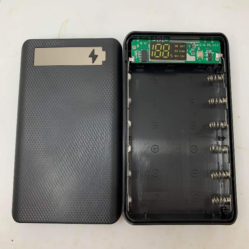 Box 6 cell pin 18650 hỗ trợ sạc nhanh 3.0