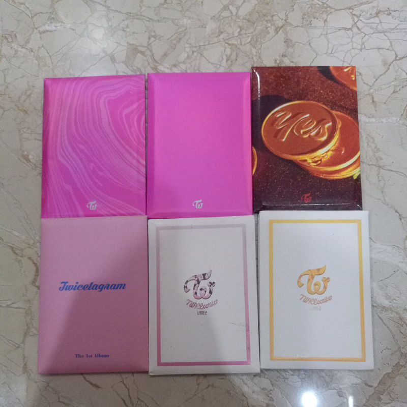 Set card pre-order của nhóm nhạc TWICE