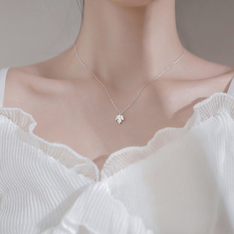 Vòng cổ Bạc 925 Mặt Lá Phong Dành Cho Nữ