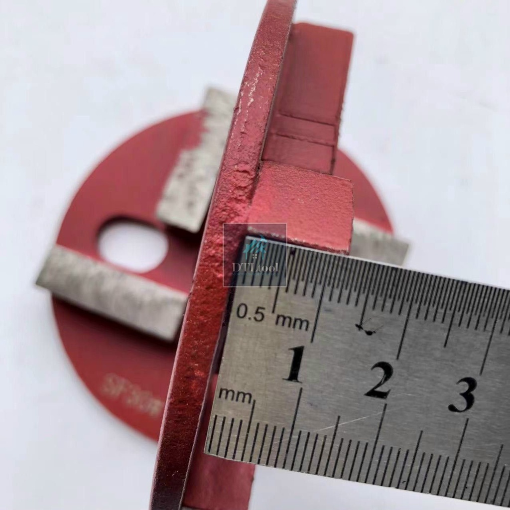 Đĩa mài bê tông #30 SF - Loại hít nam châm. Đá mài phá mặt sàn bê tông mài thô. Lắp máy mài sàn công nghiệp