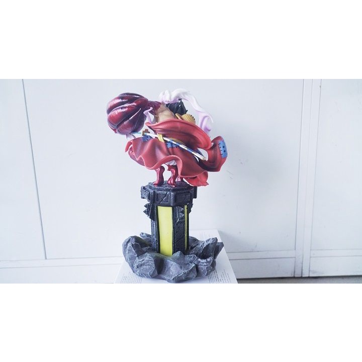 Mô Hình One Piece Nhân Vật Luffy Gear 4 SnakeMan Đại Chiến Wano