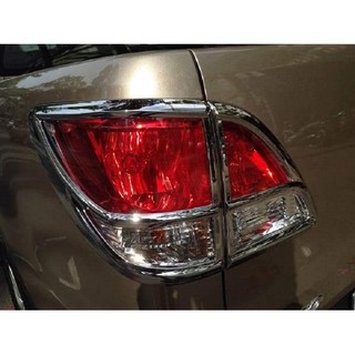 Ốp viền đèn hậu Mazda BT50