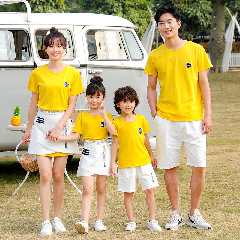 Set đồ gia đình thời trang mùa hè cho ba mẹ và bé