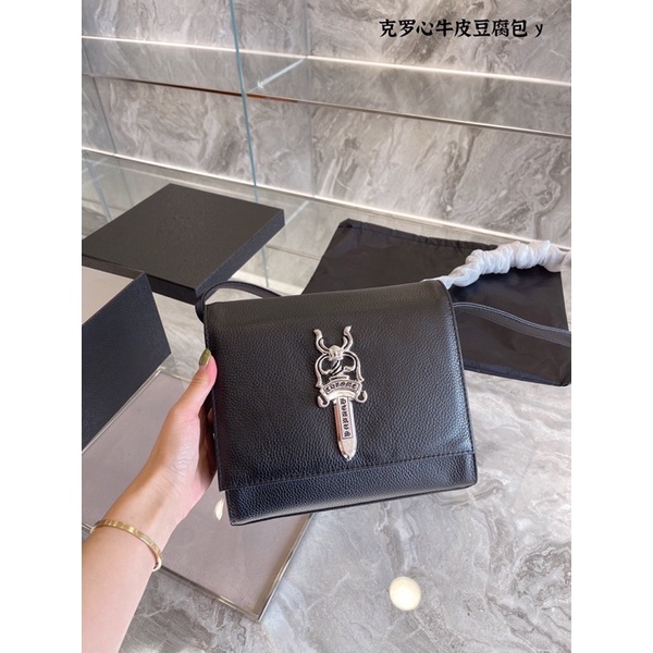 Túi đeo chéo nữ Chrome Hearts da thật cao cấp