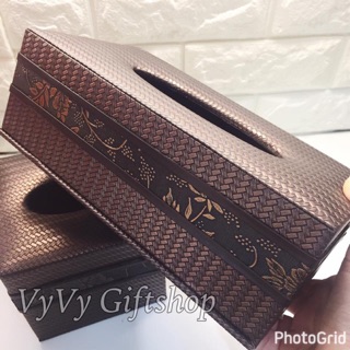 Hộp đựng giấy ăn - khăn giấy hoa nâu