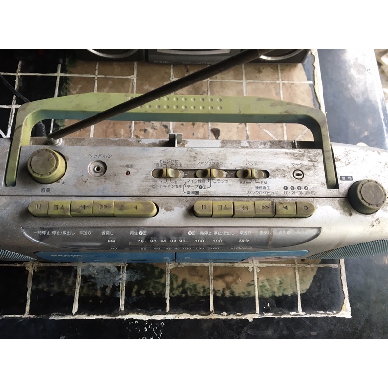 Đài SANYO 2 cửa băng