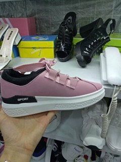 Giày sport nơ hồng (Combo 1 ri)
