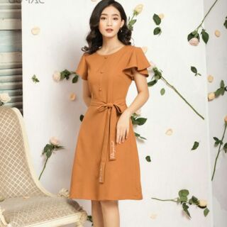 Váy nữ thắt eo