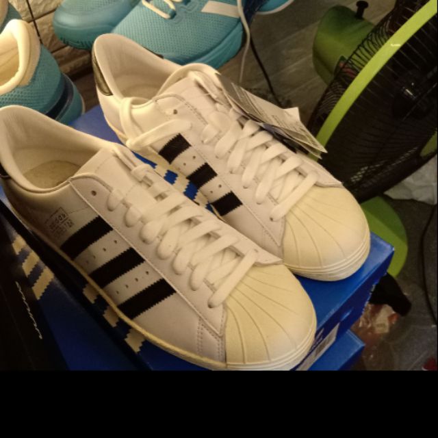 Adidas superstar