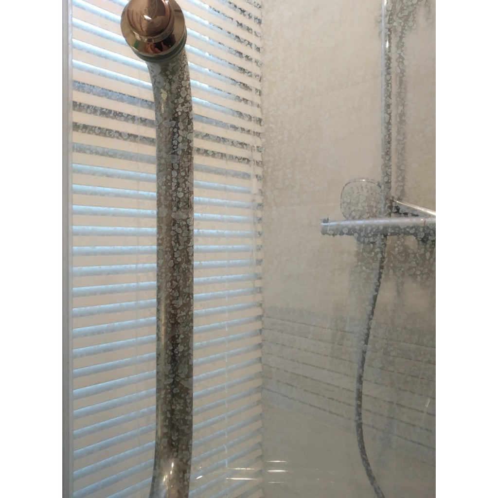 Nước lau kính SABO-K , Tẩy cặn canxi, ố mốc, cặn vảy cá bám lâu ngày trên vách kính tắm chai 500ml