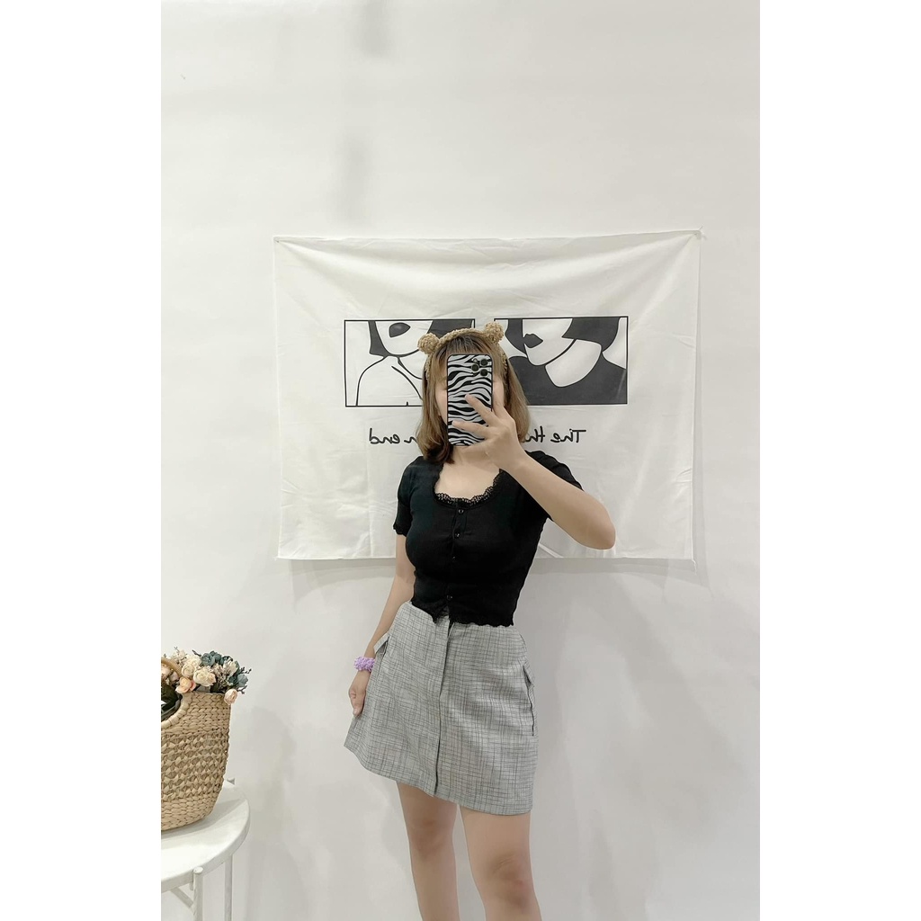 [EIGHTYK] Áo Croptop Tay Ngắn Viền Ren Phối Nút