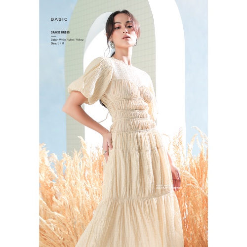 Đầm maxi xòe eo chun có tay Gracie Dress