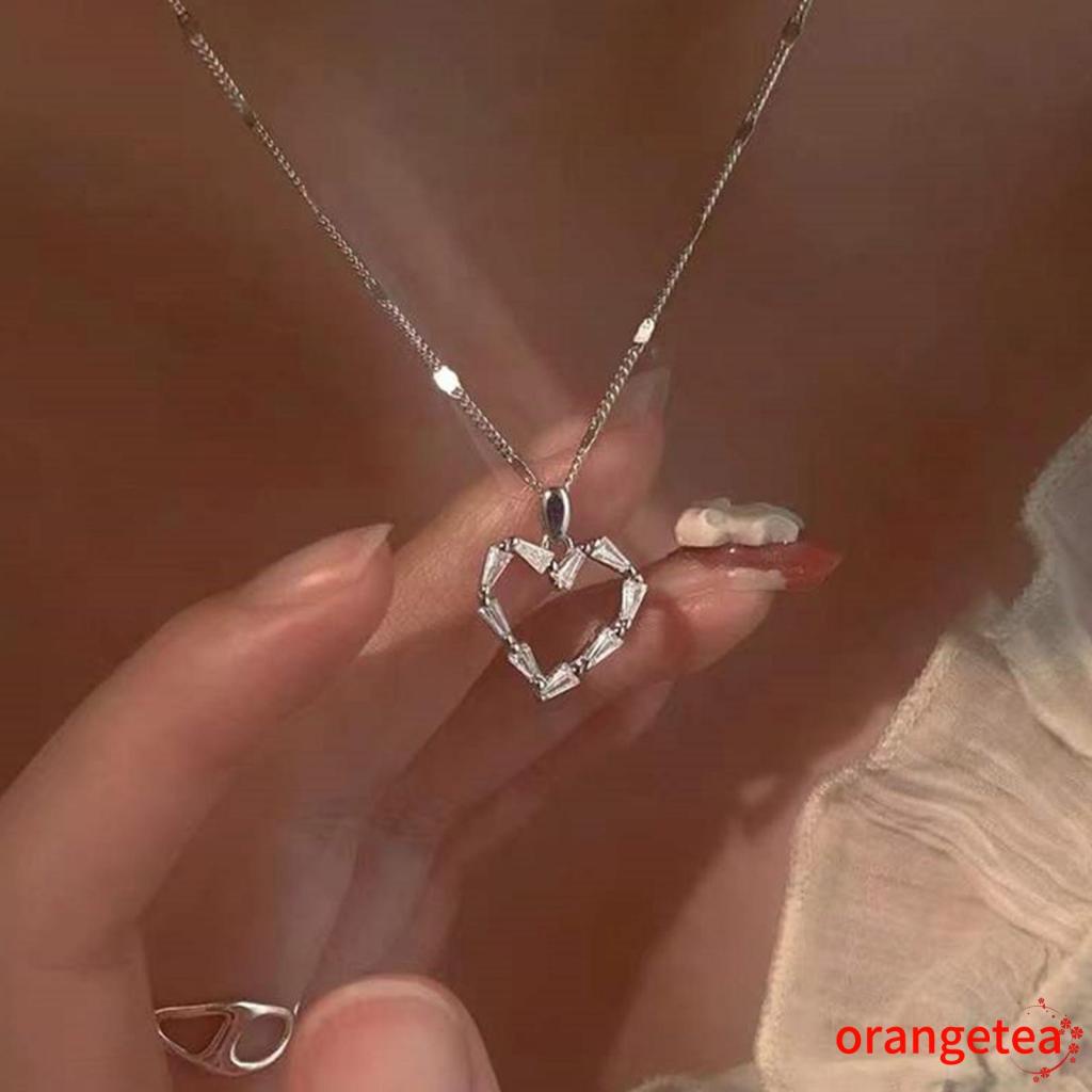 ORT-Women Simple Style Necklace with Hollow Out Heart-shaped Pendant, Silver Neck Chain, Gifts for Wife/ Girlfriend
