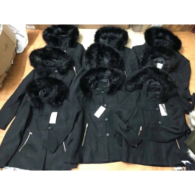 Áo dạ đen zara