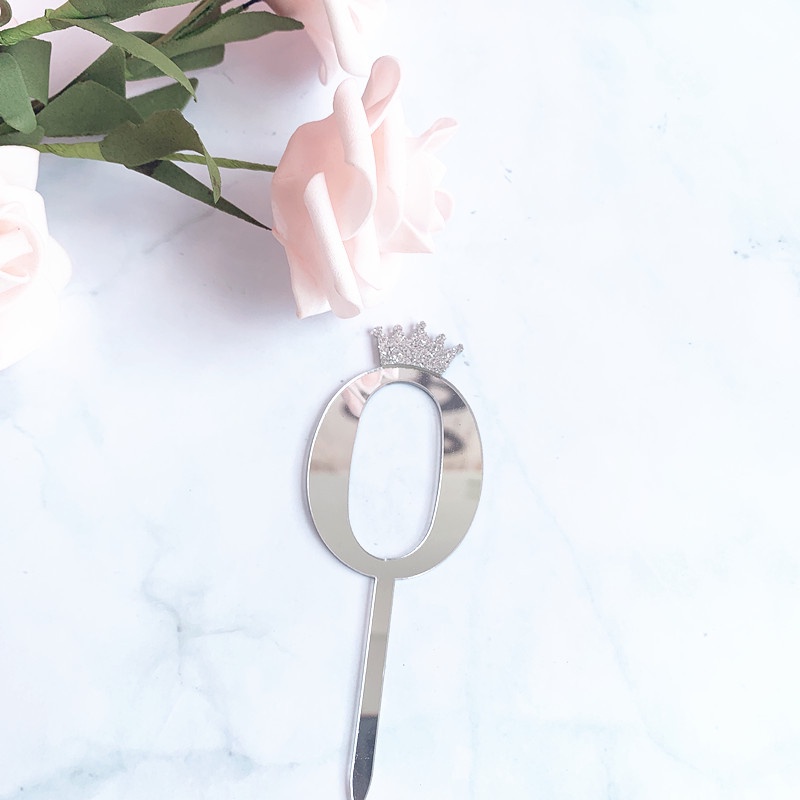 Thẻ gắn trang trí bánh kem hình vương miện bằng acrylic màu vàng / bạc