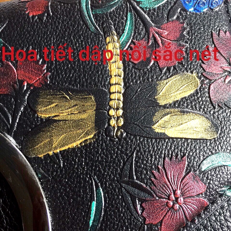 Túi Xách Nữ Da Bò Khắc Hoa Dập Nổi 3D Đeo Chéo Sách Tay Thời Trang Trung Niên Cao Cấp - A&ESHOP 99999