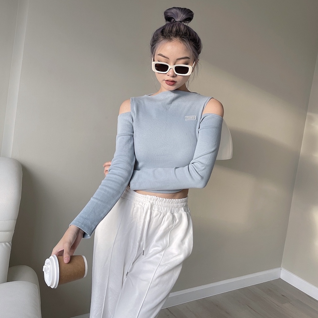 Áo croptop nữ khoét eo logo TOPTIFY dài tay cut out vai Theodora Top AC234