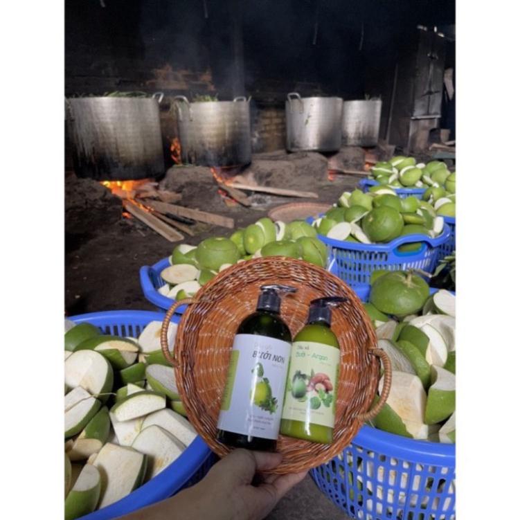 Dầu Gội Bưởi Non Handmade giúp Giảm Gàu, Nấm, Ngứa, Rụng Tóc 500ml - 100% Thiên Nhiên - Tiemxabong201 | BigBuy360 - bigbuy360.vn