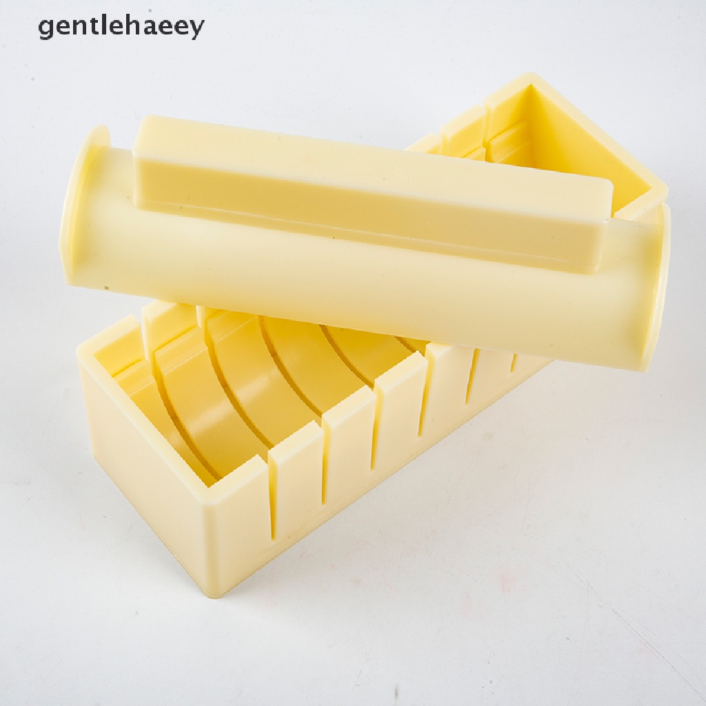 Set 3 khuôn làm cơm cuộn sushi tiện lợi