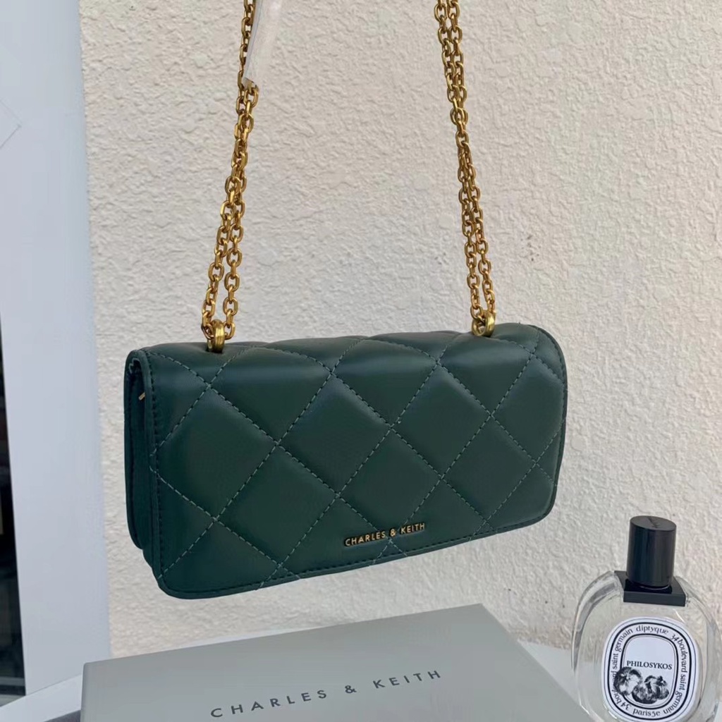 Ví Cầm Tay Phối Dây Xích Họa Tiết Tranh Sơn Dầu Dễ Thương Cho Nữ 10680924