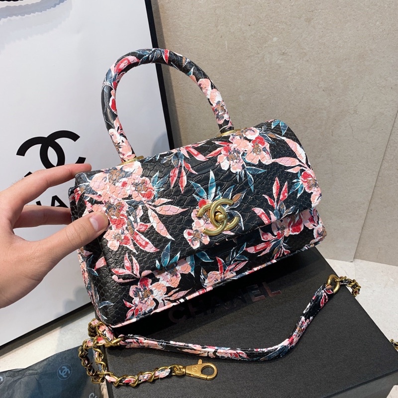 Túi xách nữ Sz 23cm Hàng Spsl Hoạ tiết hoa vân da tự nhiên Fullbox bill, giấy nến