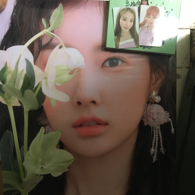 Poster Kang Hyewon nhóm IZONE