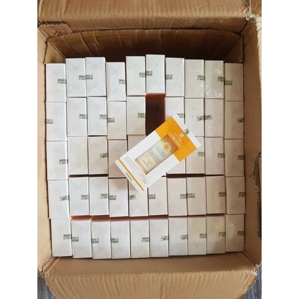 Kem chống nắng Reborn nhập khẩu từ Mỹ _60ml