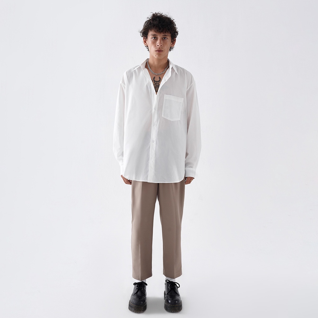 Áo sơ mi trắng form rộng - Oversized White Shirt