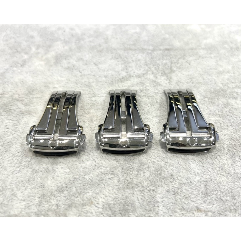 Khoá đồng hồ O me ga có logo sz 16