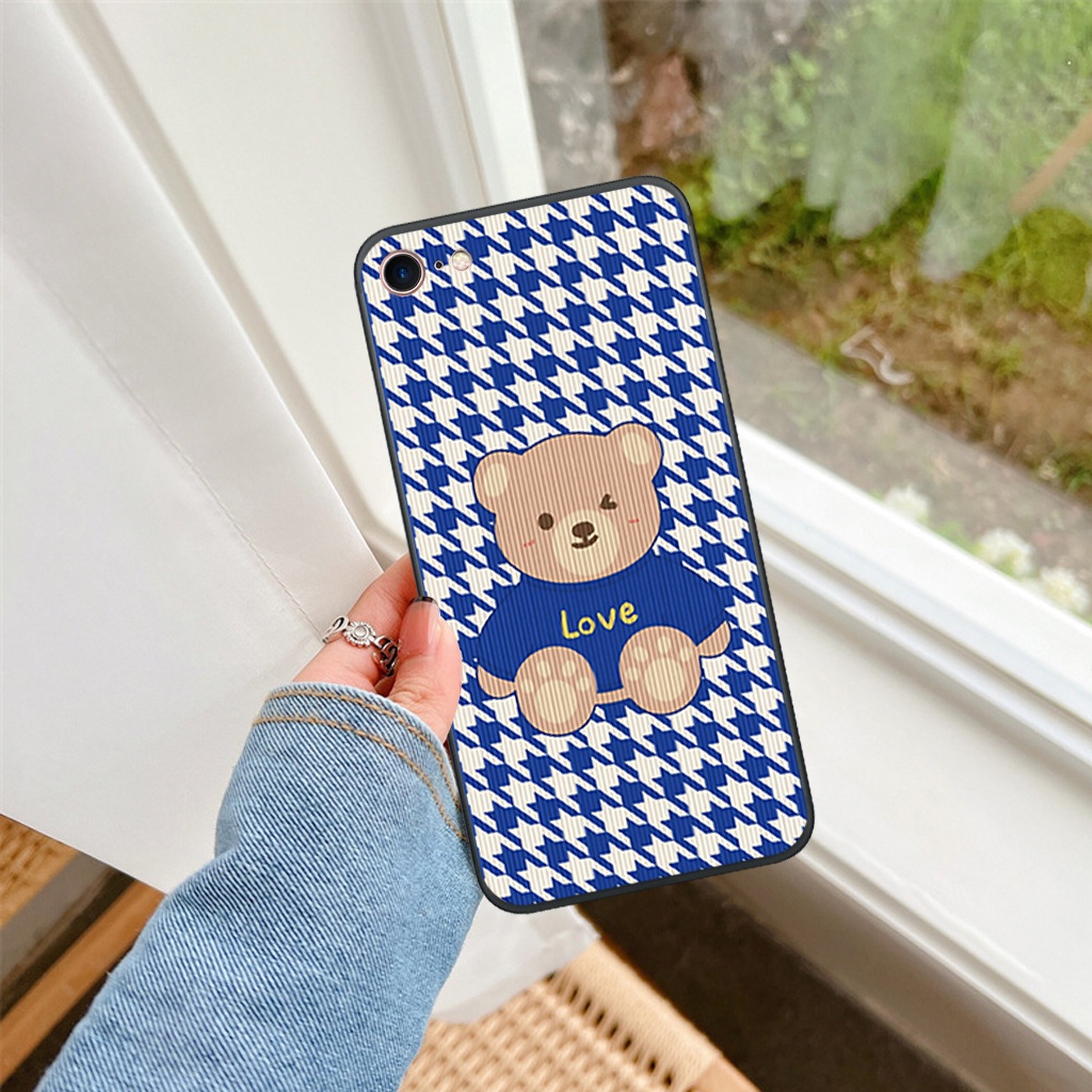 Ốp lưng IP 5/ 5S/ 6/ 6S/ 6 plus/ 6s plus/ 7/ 8/ se 2020 gấu bear kẻ caro nhựa dẻo cạnh mềm