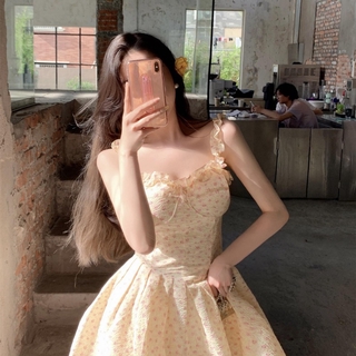 Đầm không tay họa tiết hoa phong cách thời trang retro 