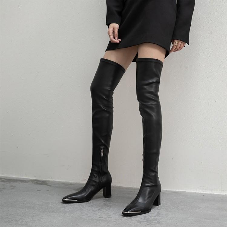 Giày bốt Martin cổ cao qua gối thời trang cá tính | BigBuy360 - bigbuy360.vn