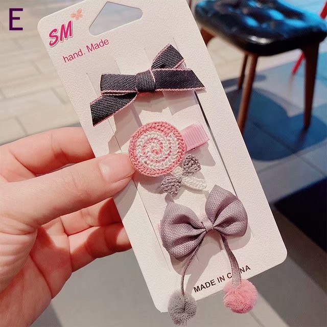 Set 4 Kẹp Tóc Hình Hoa Cho Bé Gái