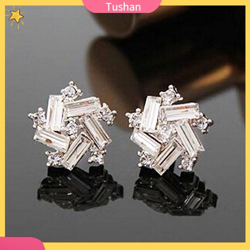Đôi khuyên tai đính đá phong cách sang trọng thanh lịch dành cho nữ