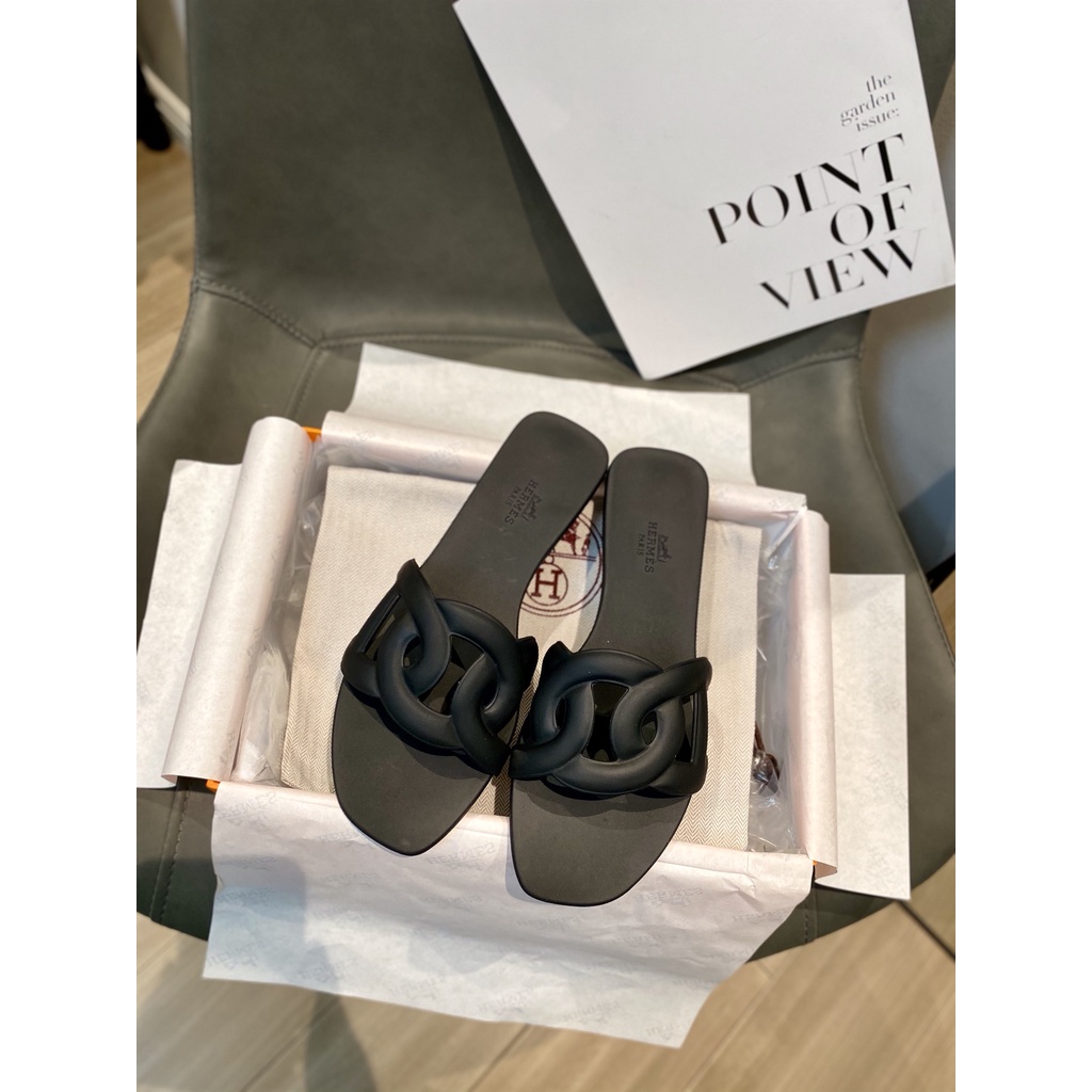 Dép Hermes Đen Mũi Heo Đơn Giản Thời Trang Cổ Điển