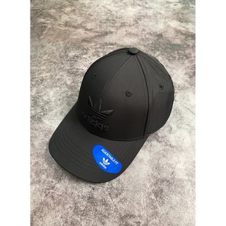 huongvnxk• Nón Adidas Logo Baseball đen. Made in Thailand