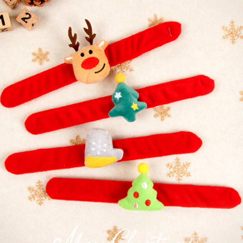 Vòng Đeo Tay Dạng Nhẫn Hình Cây Thông / Người Tuyết / Mũ Giáng Sinh Dễ