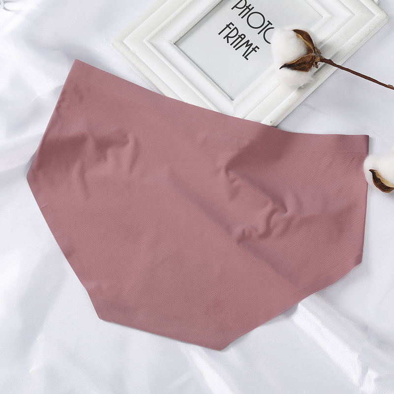 Quần Lót Levao Không Đường May Họa Tiết Hoa Cúc Dành Cho Nữ