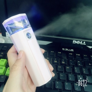 Máy xông hơi mặt mini cầm tay xịt khoáng Nano kiểu Hàn Quốc – Kiêm sạc dự phòng